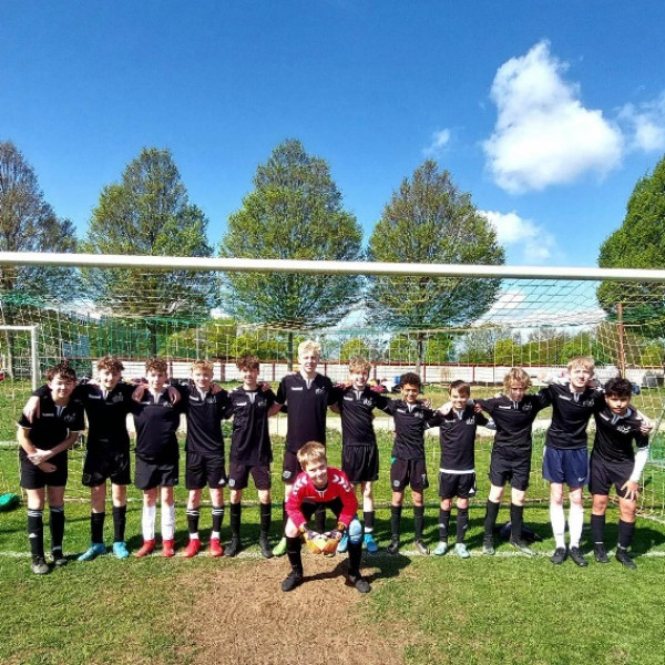 Eine tolle Mannschaft spielt sich mit begeisterndem Fußball ins Finale