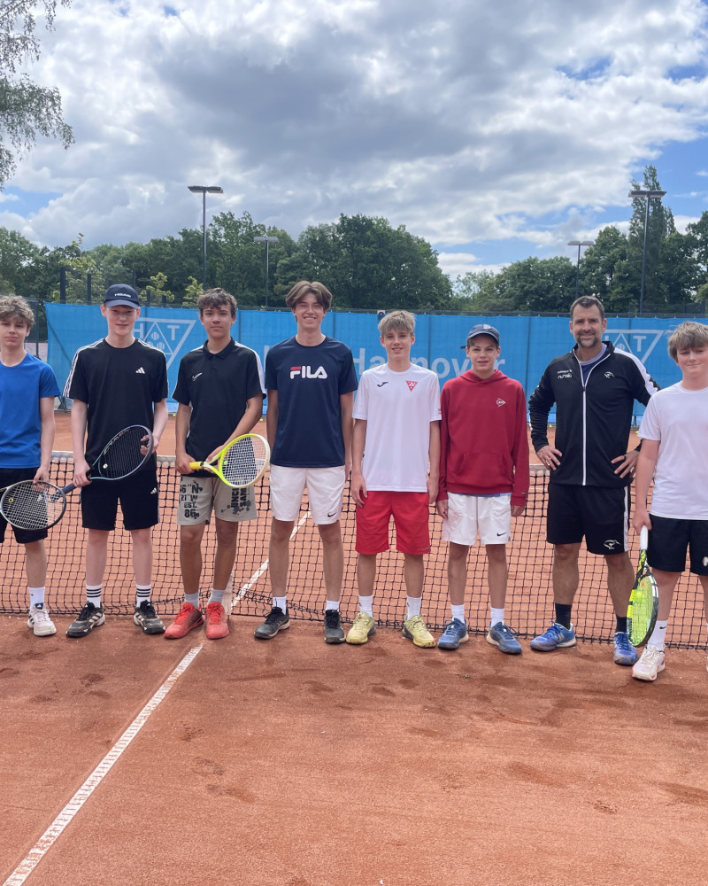 Vizemeister beim Bezirksentscheid Jugend trainiert f&uuml;r Olympia &ndash; Tennis